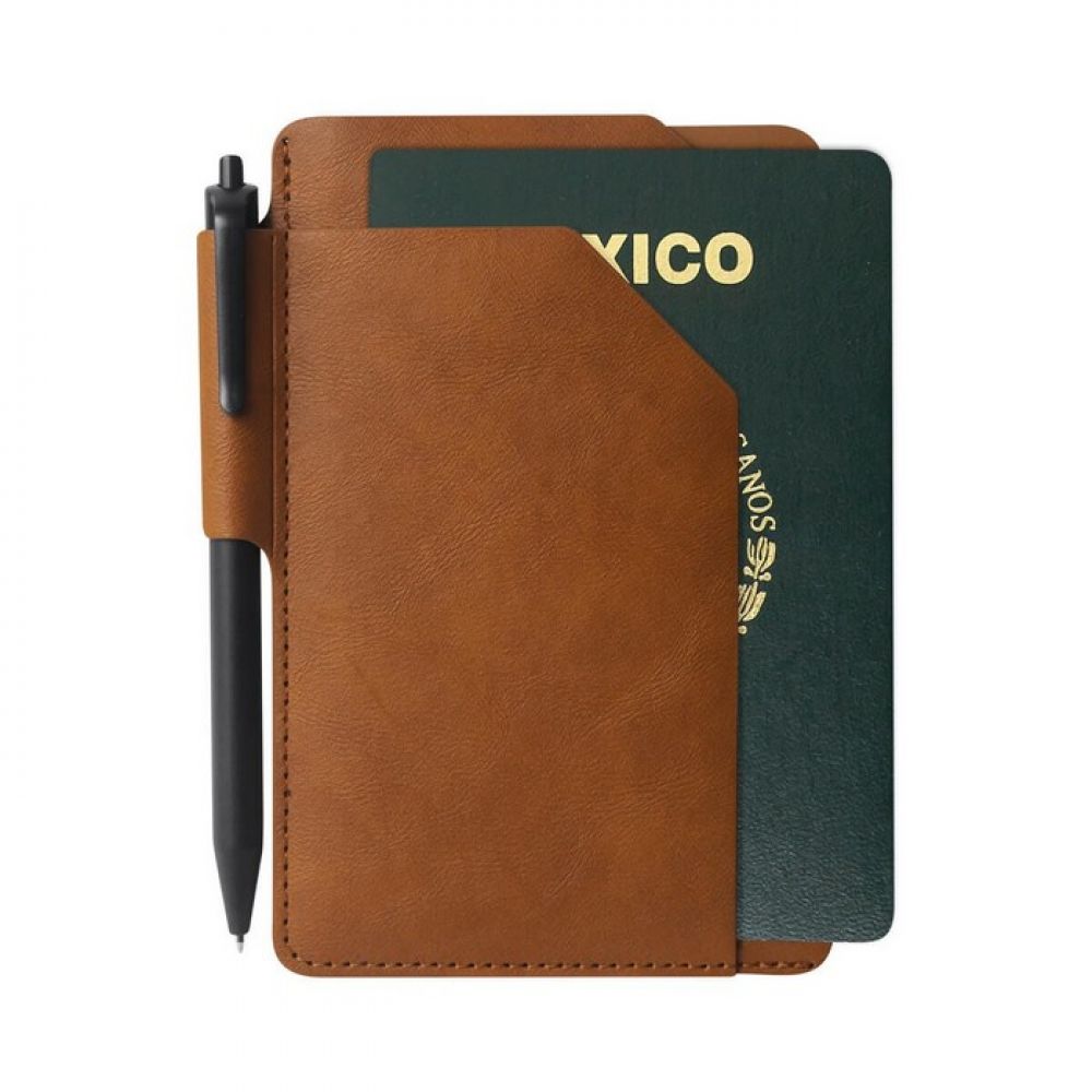 Compra y personaliza tu PORTA PASAPORTE RUNA M 80124 de alta calidad ...