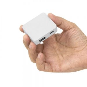 ADAPTADOR HUB MULTIPUERTO