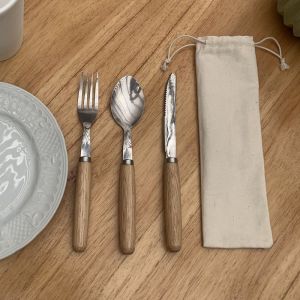 SET DE CUBIERTOS